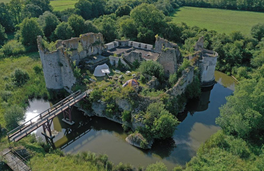 Chateau de Fagnolle, Belgium